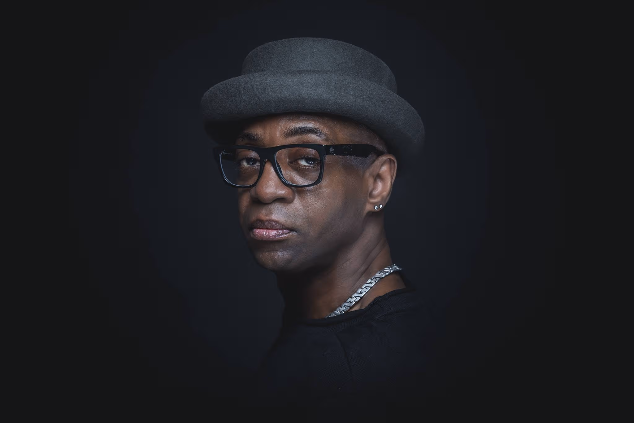Win a Collaboration with Robert Owens!